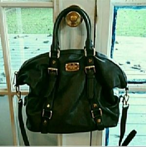 Michael Kors Bedford purse